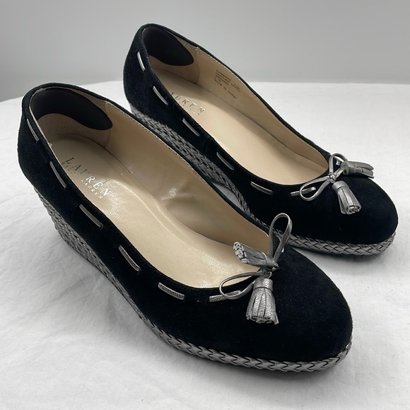 NWOB. Lauren Ralph Lauren 9.5B Cambree Suede Metallic Taupe Wedges. - Picture 1 of 11